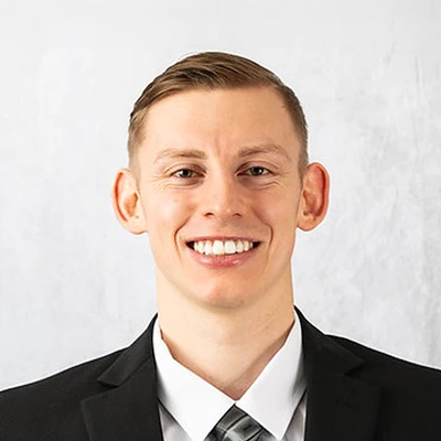 A headshot photo of Dr. Kaden Ogles of Rhodes Chiropractic